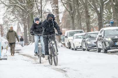 Schneetag in Leer - Bild 7