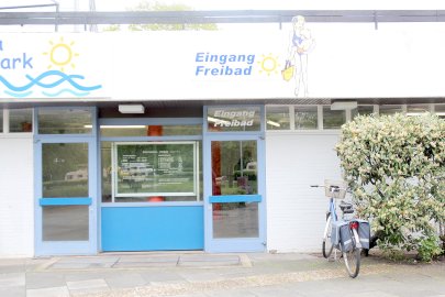Freibad-Saison in Leer eröffnet - Bild 3
