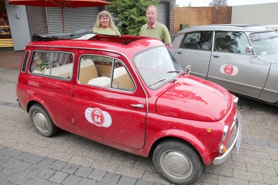 Oldtimer-Rallye machte in Leer Station - Bild 3