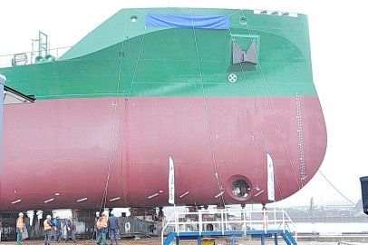 Stapellauf bei Ferus Smit in Leer - Bild 3