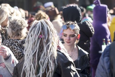 Bildergalerie Pappnasenball - Bild 10