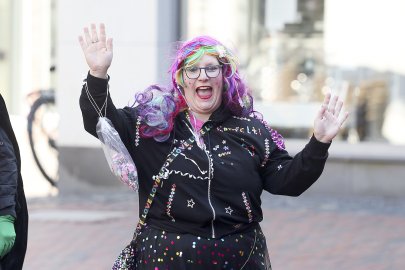 Bildergalerie Pappnasenball - Bild 26