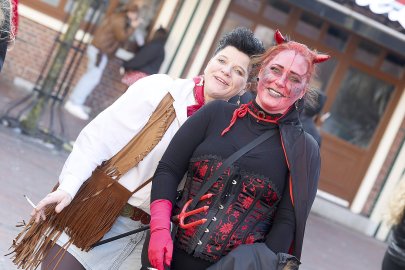 Bildergalerie Pappnasenball - Bild 38