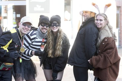 Bildergalerie Pappnasenball - Bild 41