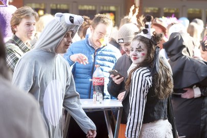 Bildergalerie Pappnasenball - Bild 51