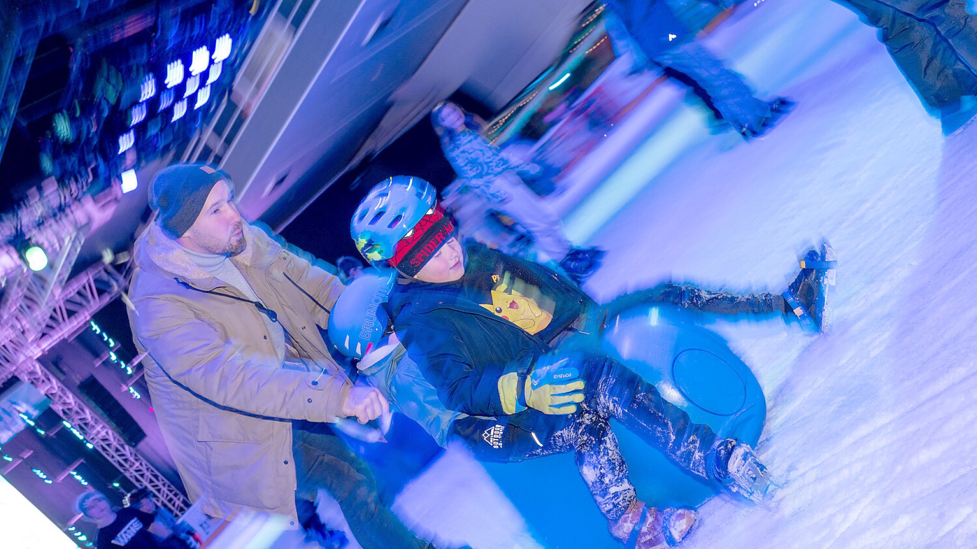 Viel los schon am ersten Eiszeit-Tag  - Bild 18