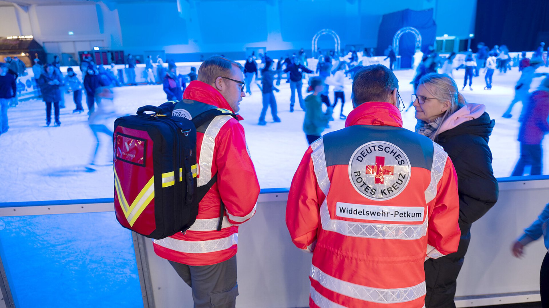 Viel los schon am ersten Eiszeit-Tag  - Bild 23