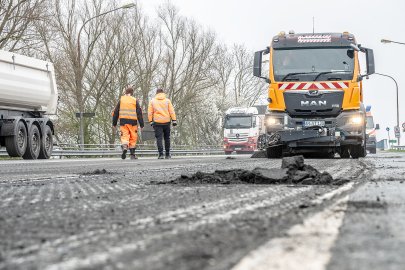 Überprüfung der Ledabrücke in Leer  - Bild 2