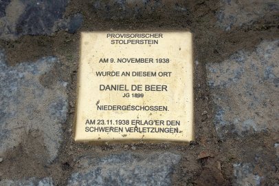 Gunter Demnig verlegt 32 neue Stolpersteine - Bild 2