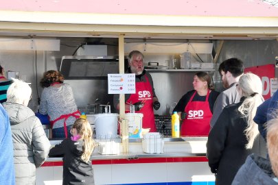 Osterfeuer in Bunde - Bild 2