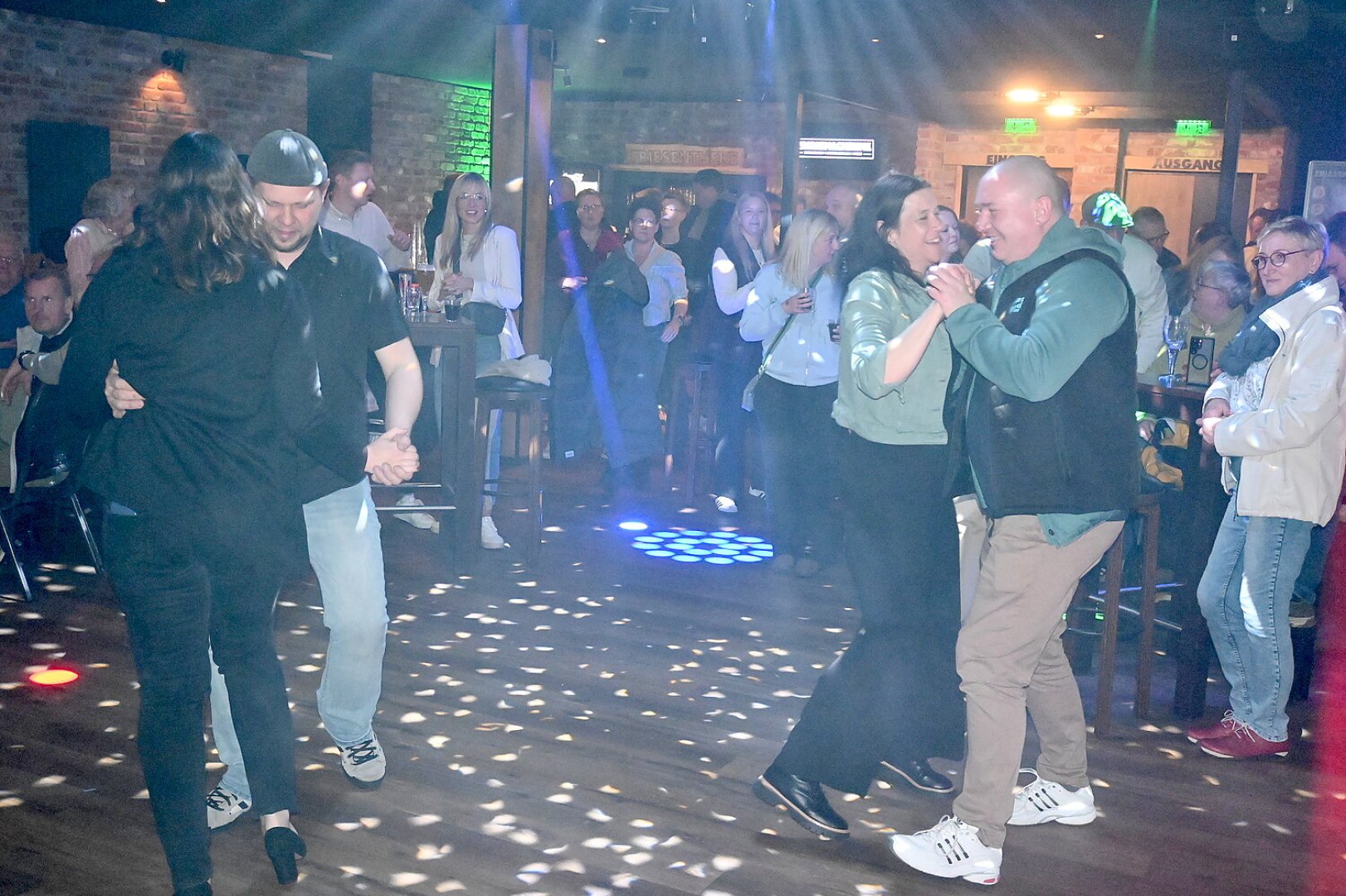 Friesenscheune in Burlage eröffnet - Bild 1