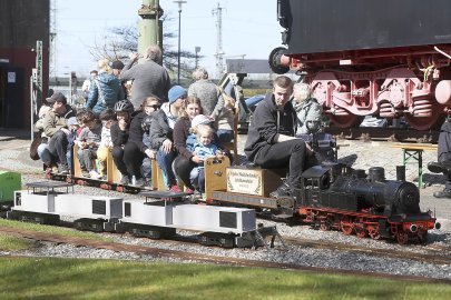 Andampfen der Emder Minibahn - Bild 21