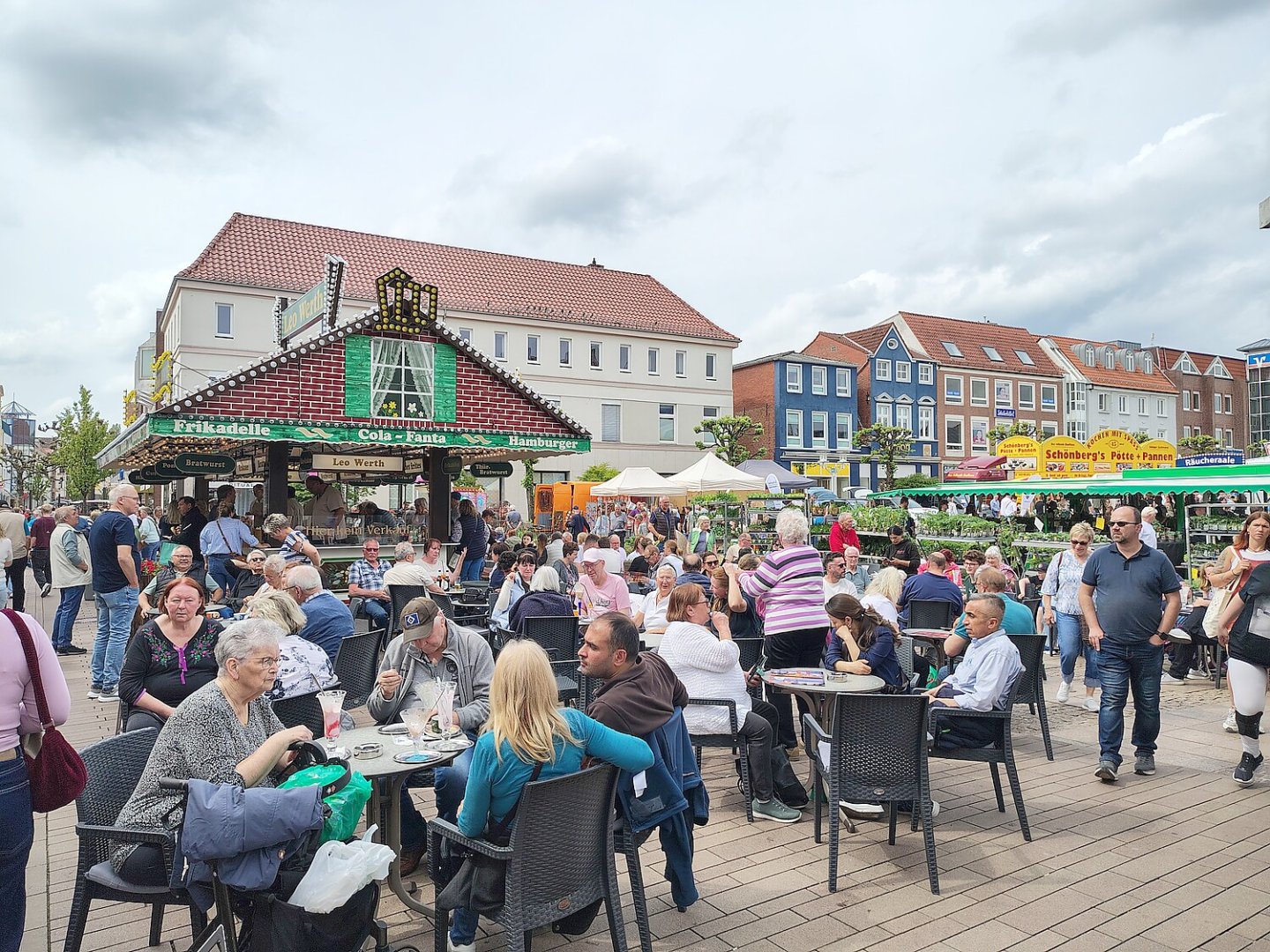 Frühlingszauber lockt Besucher nach Aurich - Bild 1