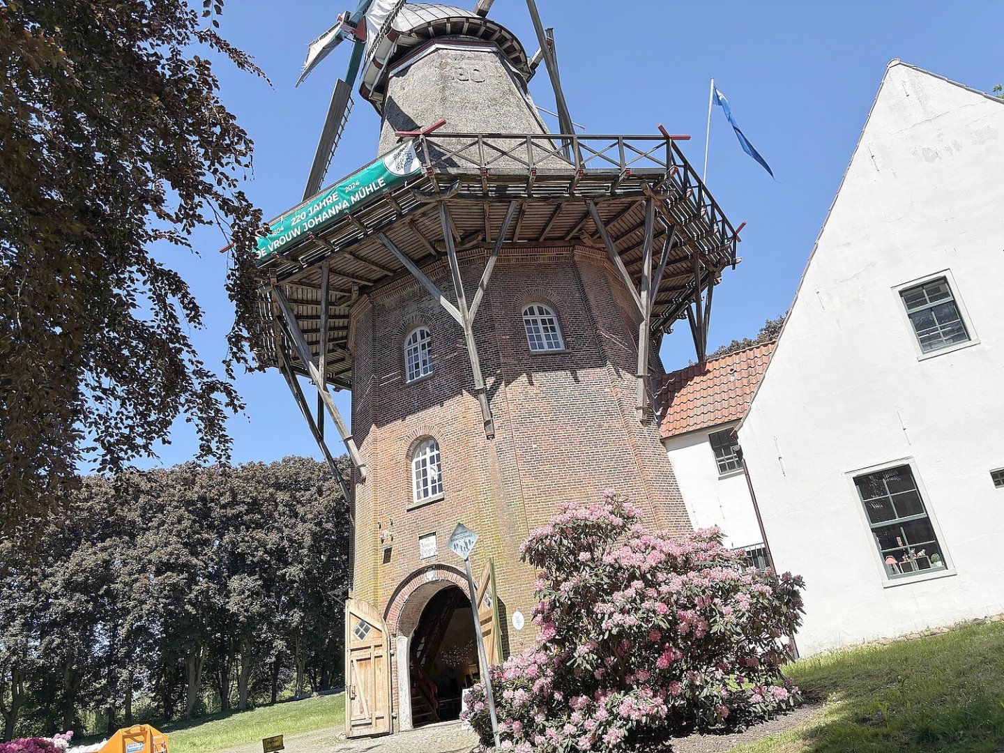 Viel Betrieb am Mühlentag in Emden, Krummhörn und Hinte - Bild 1