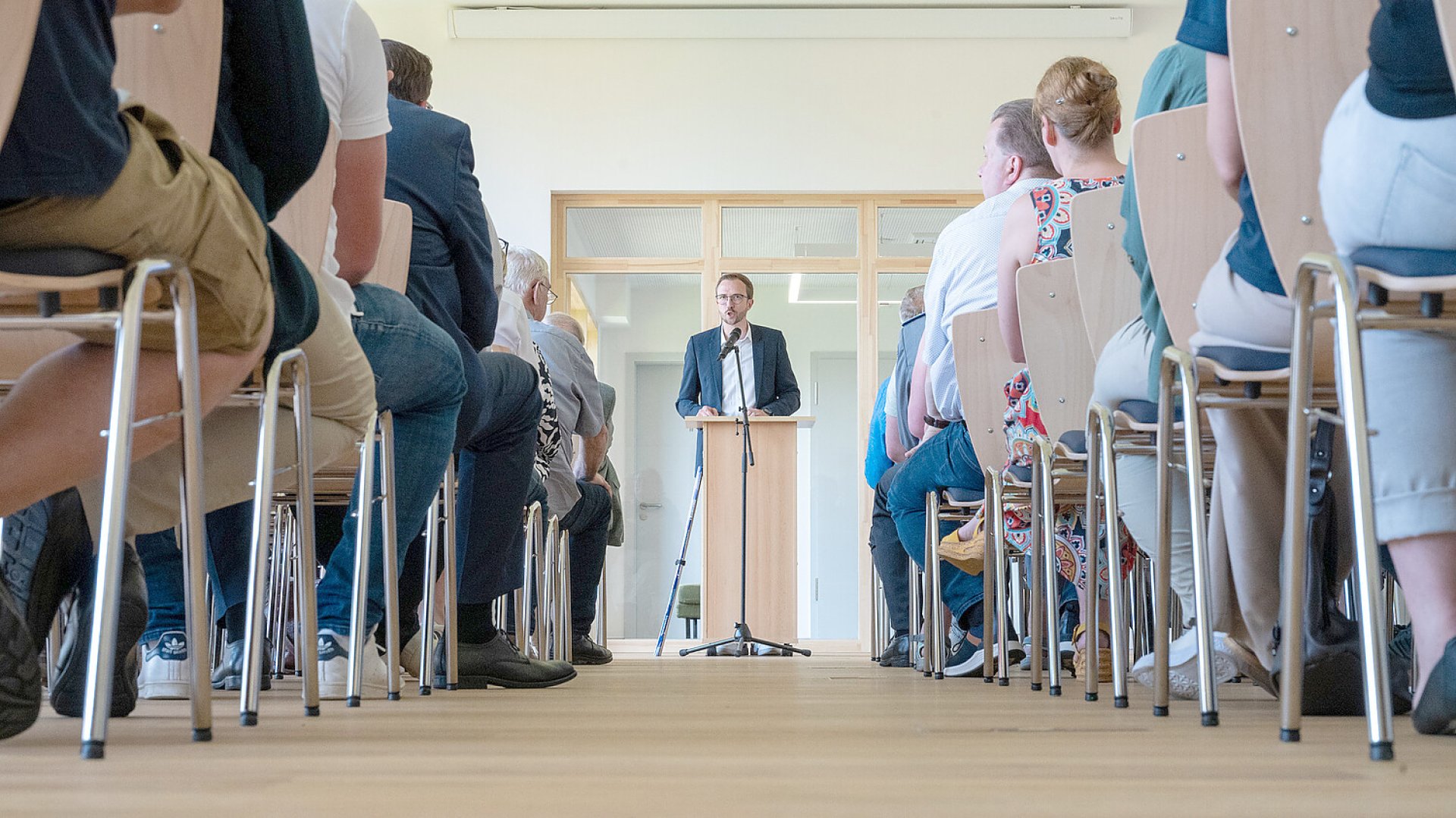 Gemeinde Moormerland eröffnet feierlich ihr neues Rathaus - Bild 1