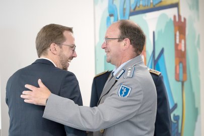 Gemeinde Moormerland eröffnet feierlich ihr neues Rathaus - Bild 2