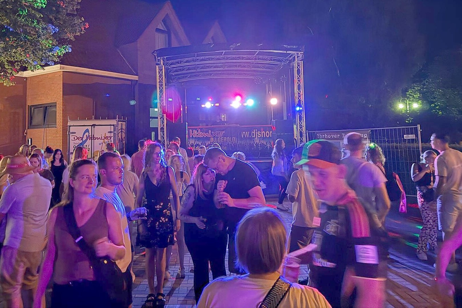 Bottermarkt am Samstagabend - Bild 1