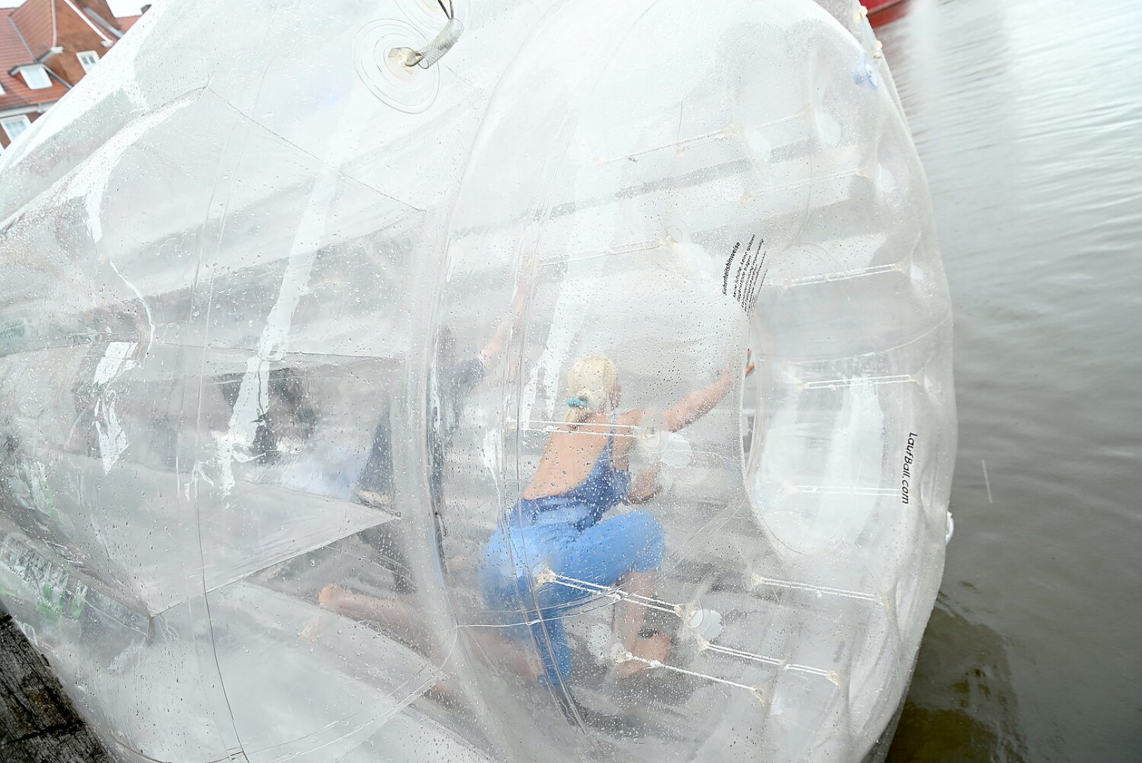 Viel Spaß beim Delftfest - trotz Regenschauer - Bild 1