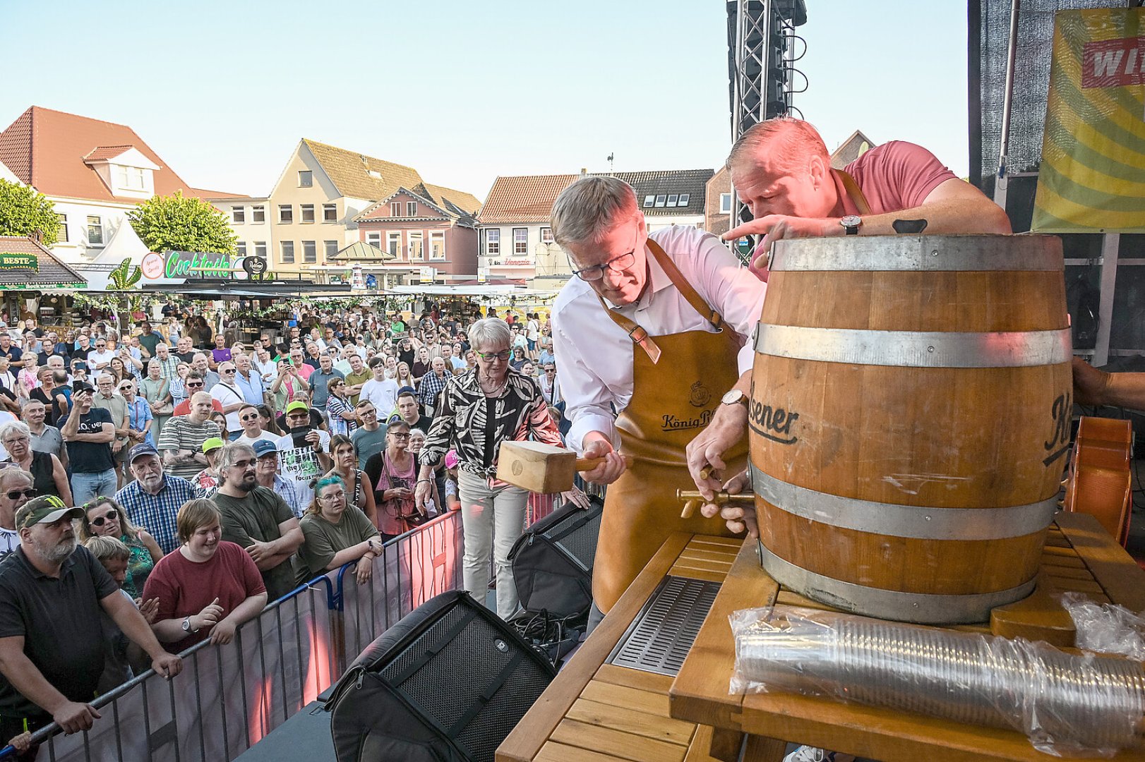 Bürgermeister eröffnet das Auricher Stadtfest - Bild 1