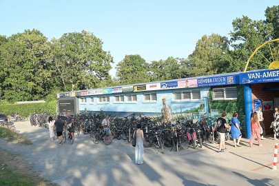 Mitternachtsschwimmen im Van Ameren Bad - Bild 23