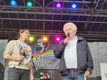 Christopher Street Day (CSD) in Aurich - Bild 2