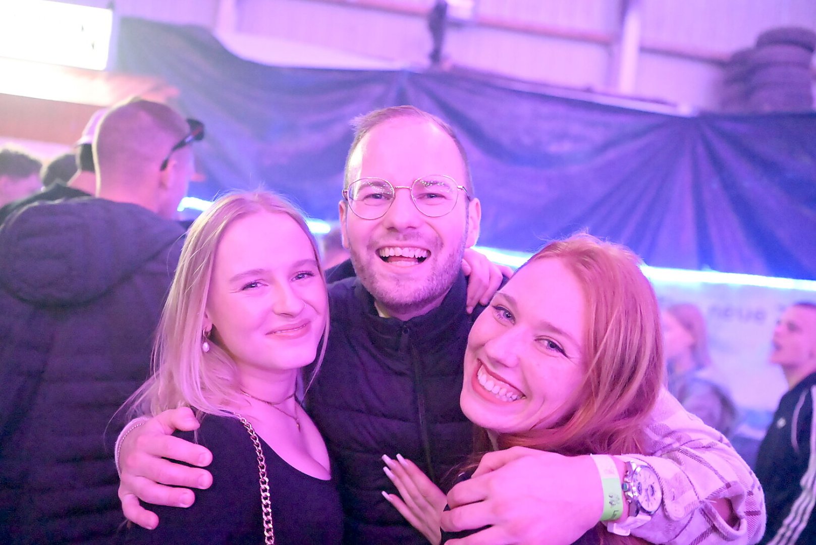 Die schönsten Bilder der Hallenfete in Manslagt - Bild 16