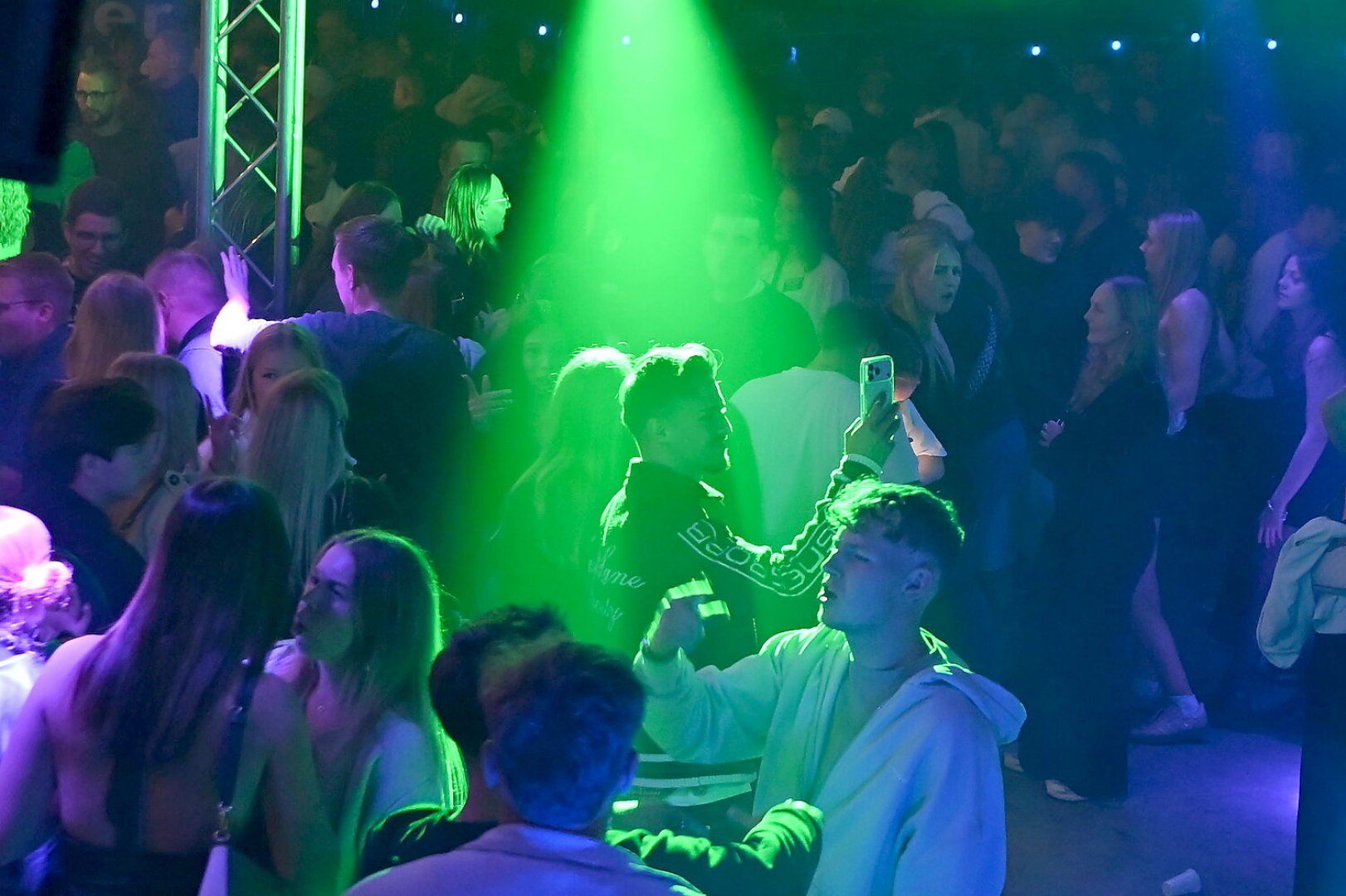 Die schönsten Bilder der Hallenfete in Manslagt - Bild 20