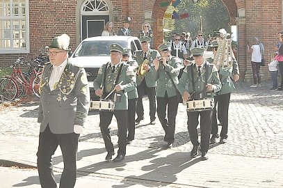 Der Samstag und Sonntag beim Schützenfest in Loga - Bild 3