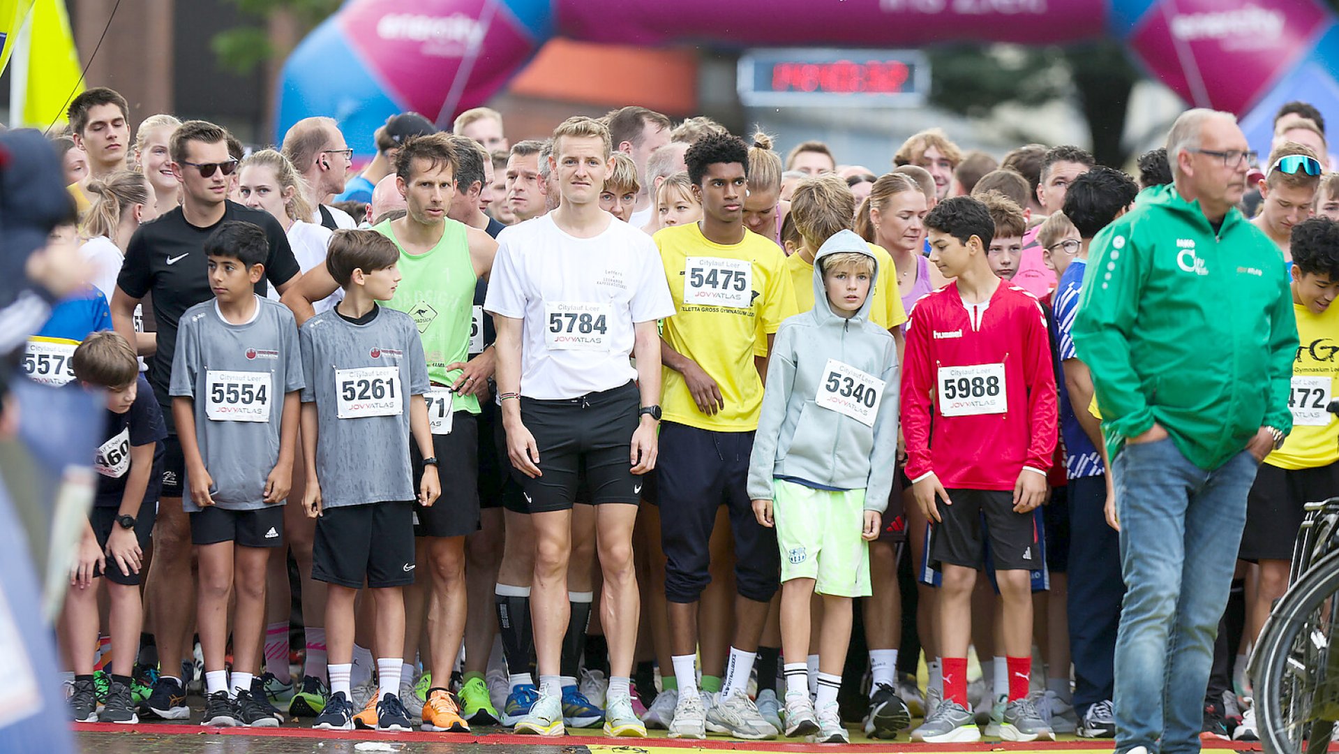 Die Highlights der Hauptläufe beim Citylauf Leer - Bild 1