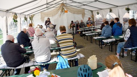 Oldersumer Herbst mit ganzer Vielfalt des Apfels - Bild 2