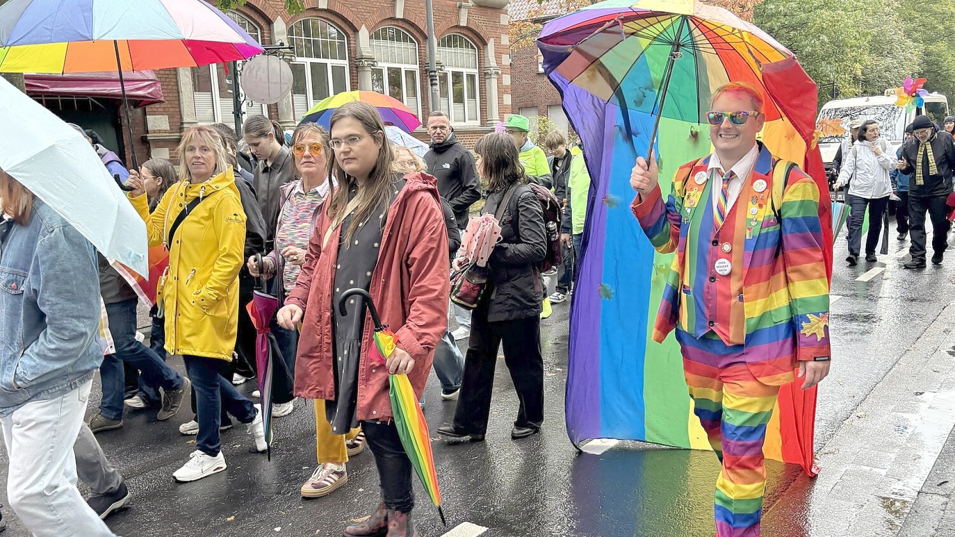 Herbstpride in Norden - Bild 1