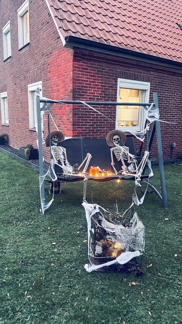 So dekoriert Ostfriesland zu Halloween – die Leserfotos - Bild 2