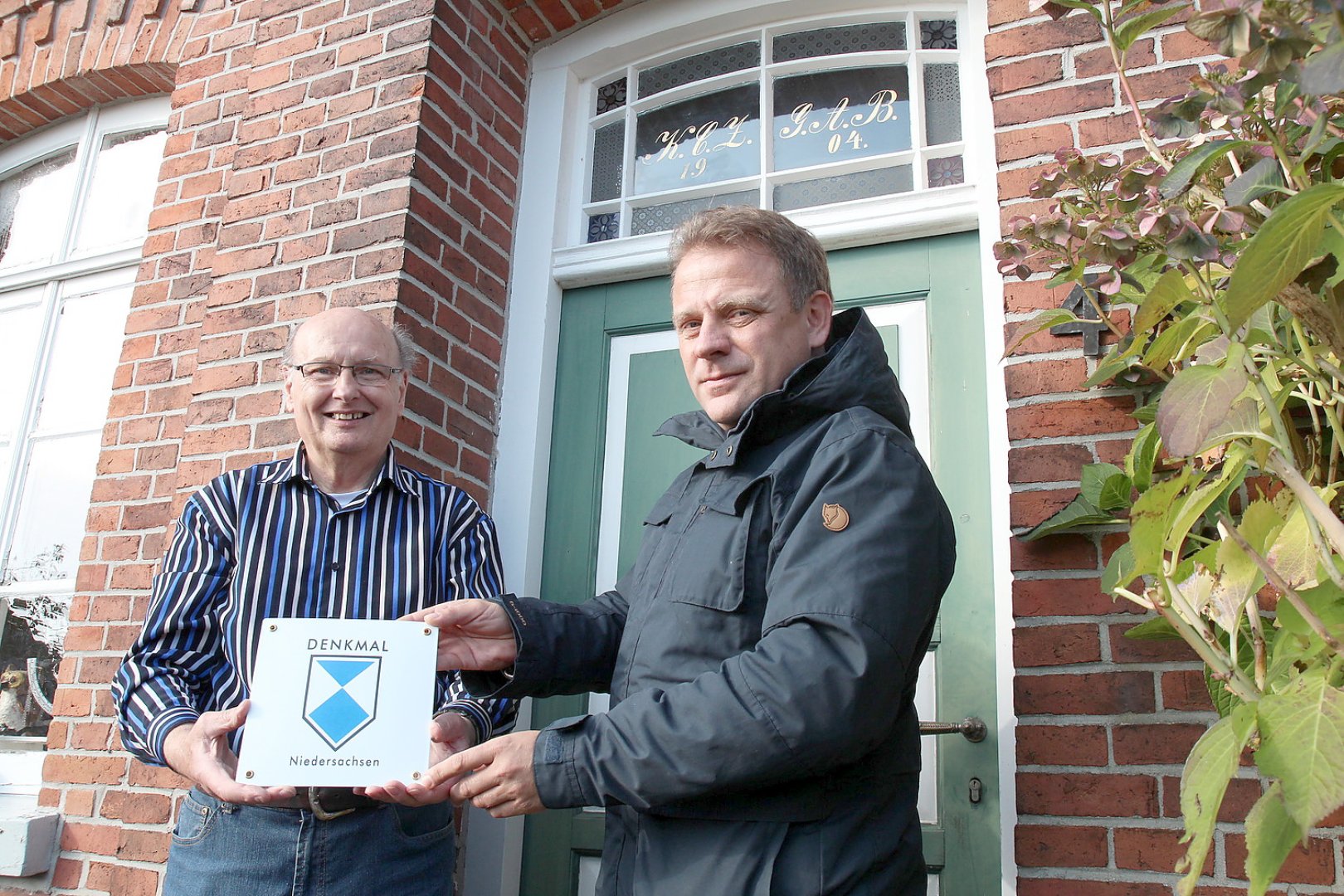 Gulfhaus bekommt Denkmalschutzplakette - Bild 1