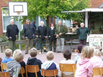 Infomobil in Grundschule - Bild 2