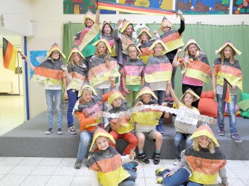 Kreatives Klassenfoto (Zeitraum G) - Bild 2