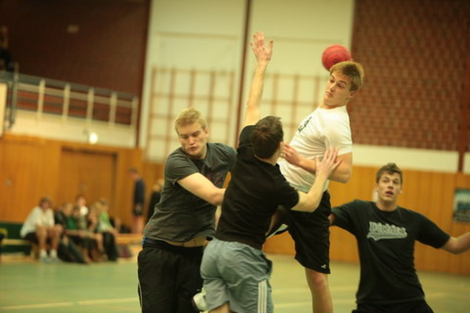 Handballturnier in Marienhafe - Bild 1