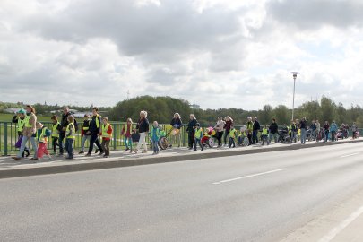 Schule am Deich zieht nach Bingum - Bild 2
