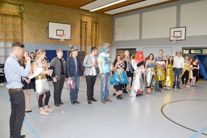 Leer: Abschlussfeier an der Gutenbergschule - Bild 4