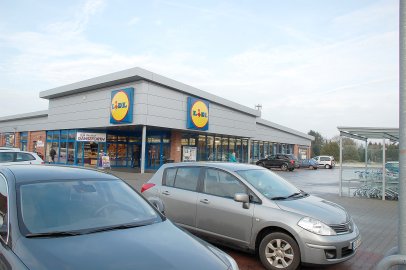Rossmann kommt nach Flachsmeer - Bild 3