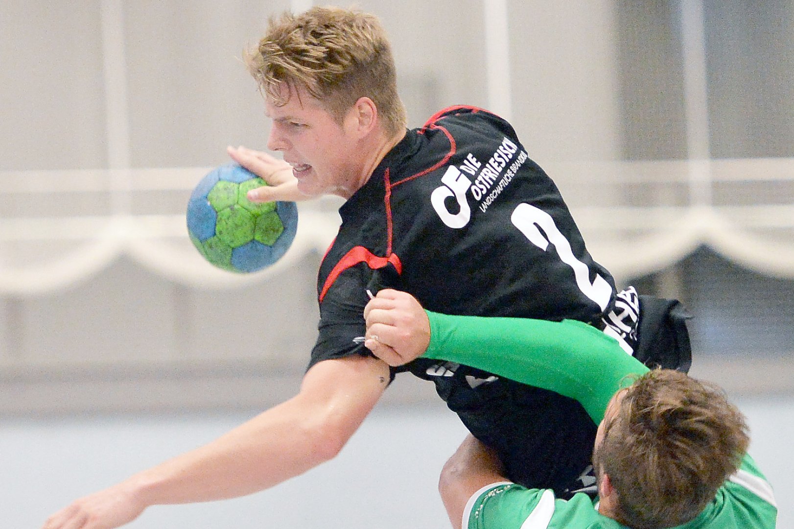 Torben Lemke fiebert mit seinem Bruder mit - Bild 1