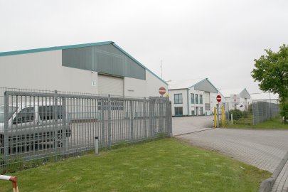 Aurich: B-Plast 2000 investiert - Bild 2