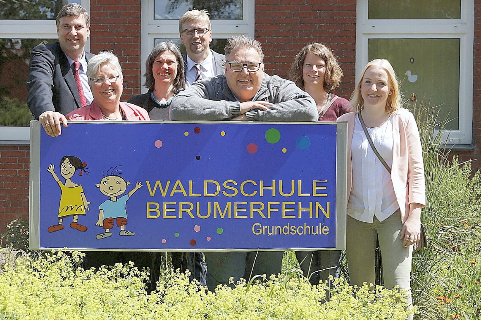 Bingo-Umweltstiftung besuchte Schule Berumerfehn - Bild 1
