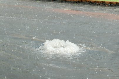 Straßen und Keller in Leer unter Wasser - Bild 2