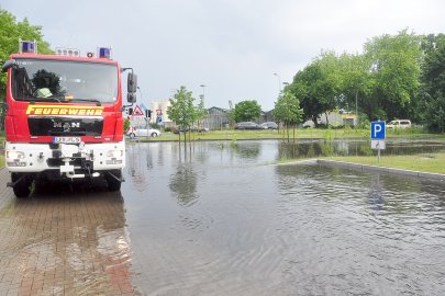 Straßen und Keller in Leer unter Wasser - Bild 4