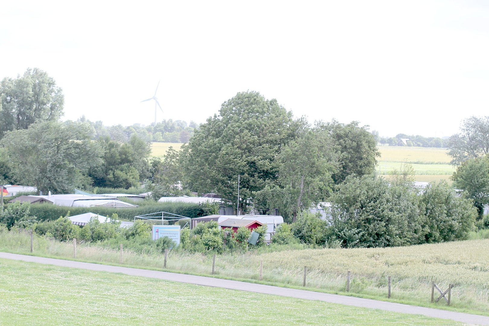 Campingplatz Dyksterhus vor der Hauptsaison - Bild 1