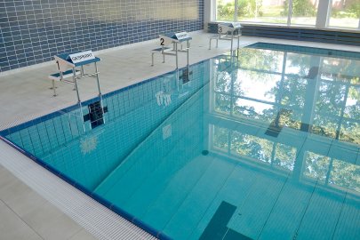 Hallenbad in Hesel wird repariert - Bild 2