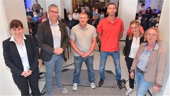 Die Podiumsdiskussion in Weener