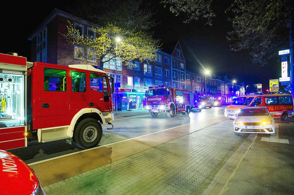 Rund 50 Einsatzkräfte waren vor Ort.