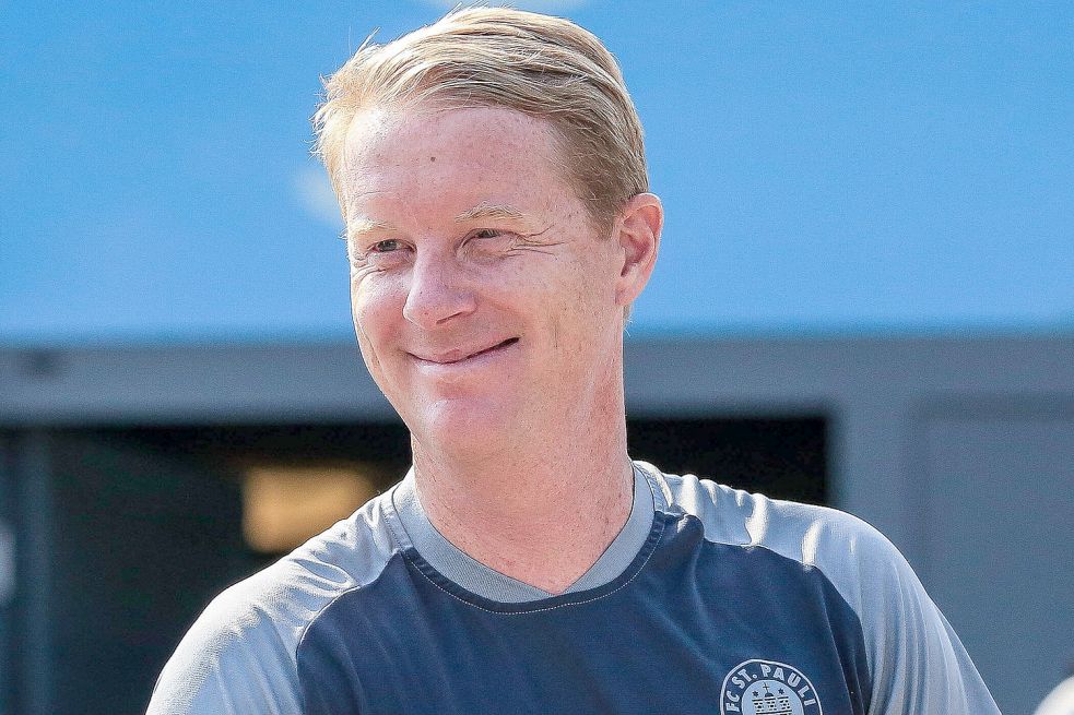 Der Ostfriese Timo Schultz ist seit 2005 beim FC St. Pauli unter Vertrag. Der Ex-Profikicker freut sich nun auf seine zweite Saison als Zweitliga-Trainer. Foto: Imago