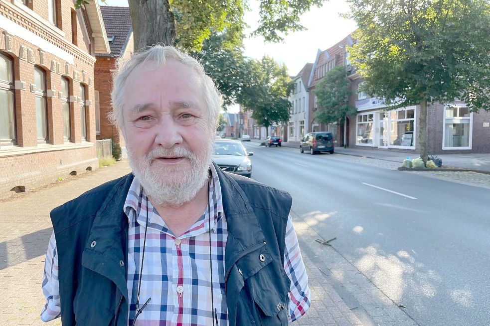 Von der Prachtstraße zum Sorgenkind: Dieter Hoffmann ist in der Bremer Straße aufgewachsen. Der 74-Jährige beobachtet ihre Entwicklung seit den 1950er-Jahren. Foto: Nording